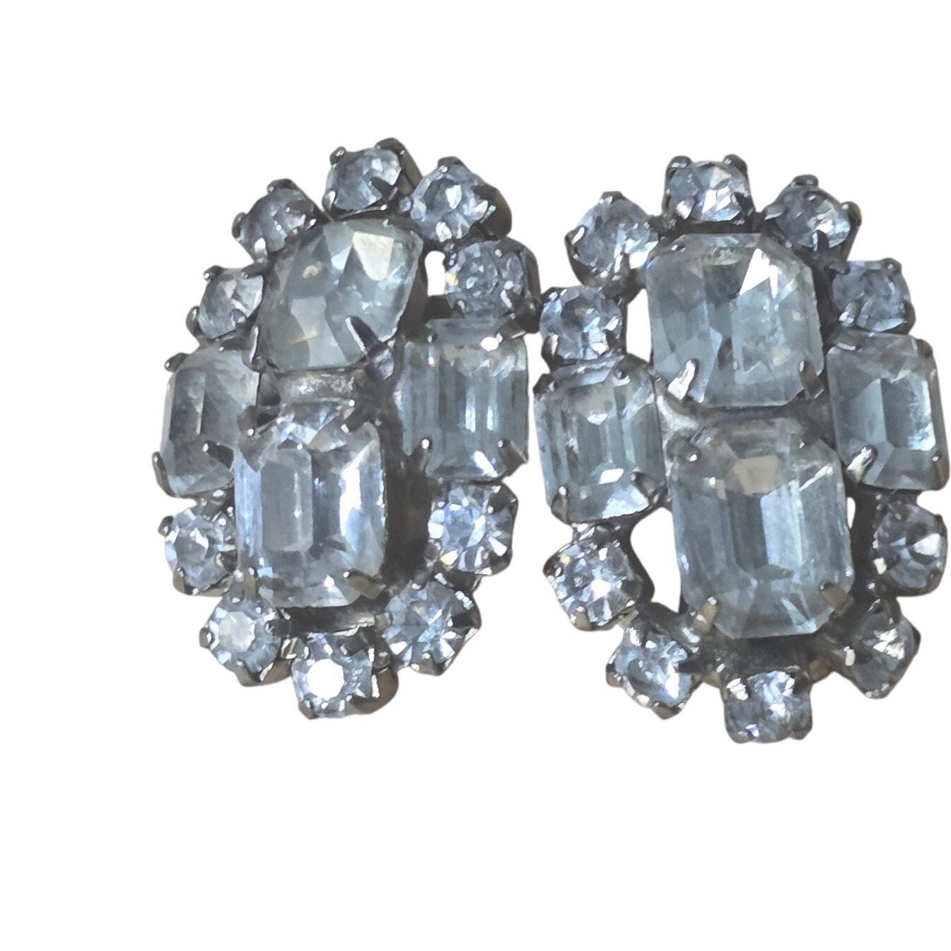 Vintage Silver Tone Emerald Cut Rhinestone Cluster Oval Clip On Earrings Clear